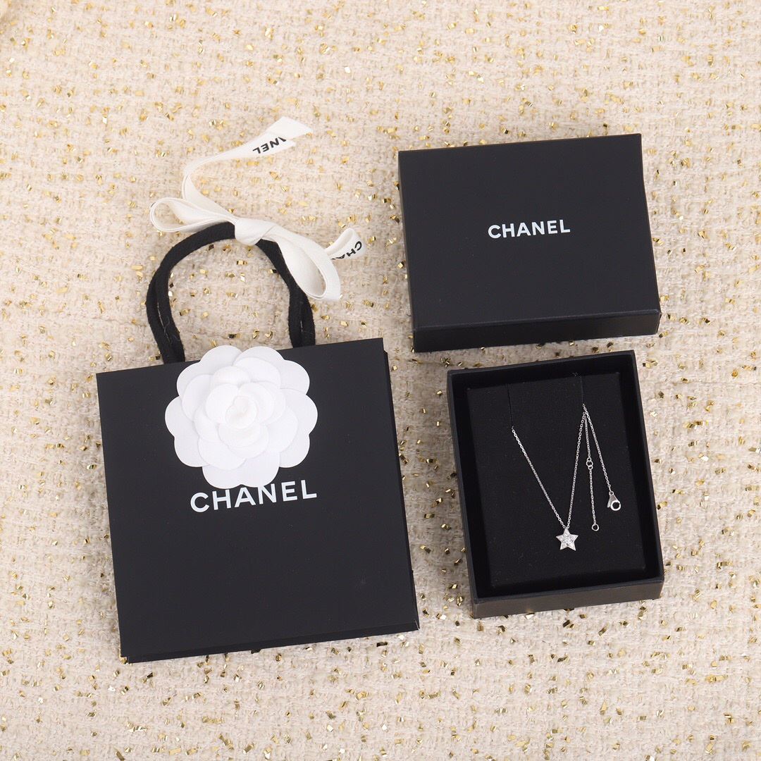 Chanel Necklaces